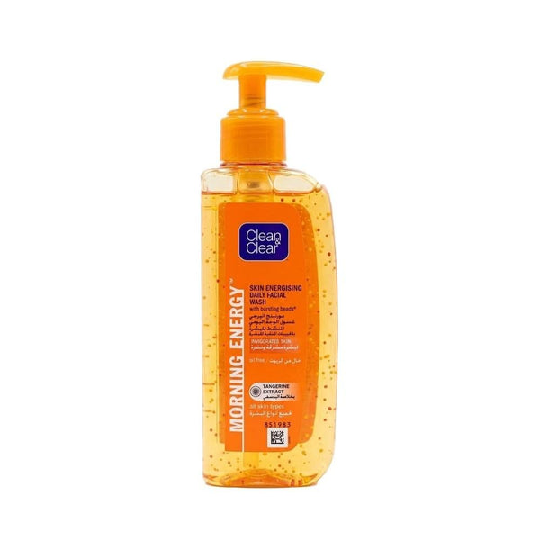 Best Face Wash for Combination Skin Invigorating Tangerine Clean & Clear 150ml