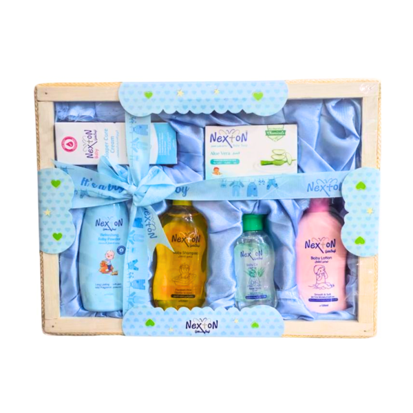 Nexton Newborn Baby Gift Set with Aloe Vera Oil, Shampoo, Lotion, Powder, Cream, Soap, Medium Size