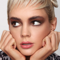 Eveline Look Up Eyeshadow Palette 9 Shades Matte Shimmer 10.8g