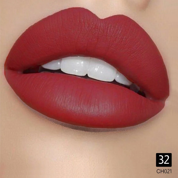 Christine Royal Lipstick with Vitamin E in Shade No. 32 CH021 - Moisturizing