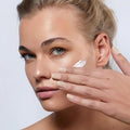 Petite Maison Pink Clay Face Mask Oil-Free Pore Minimizing 80ml