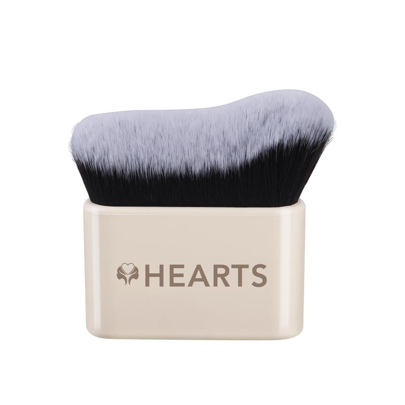 Body Shop Foundation Buffing Brush Liquid Highlighter Tool HEARTS B005