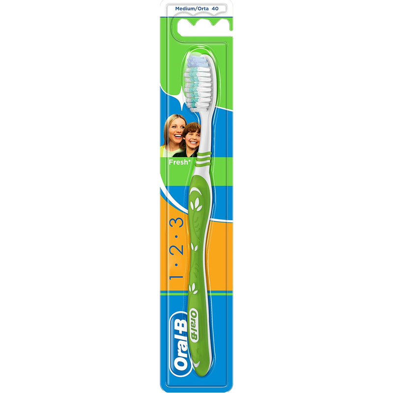Toothbrush Medium Maxi Clean 1.2.3 Oral B 1 Piece