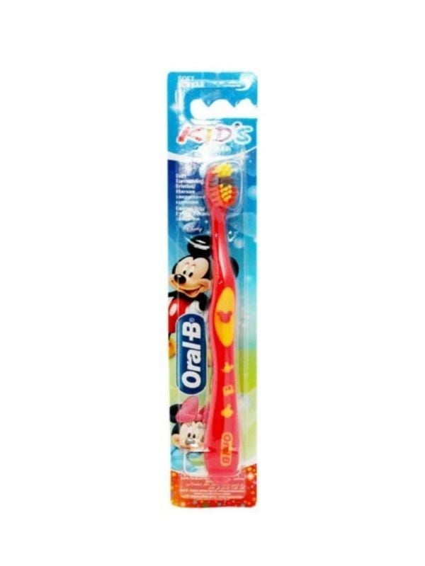 Oral-B Kids Toothbrush - Soft Bristles, Ergonomic Handle