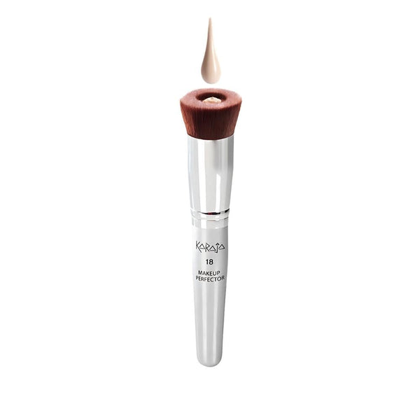 Karaja Foundation Brush 18 Synthetic Bristle Blending Brush