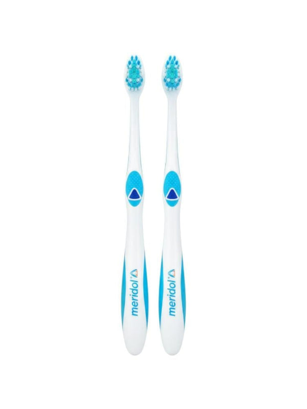 Medium Bristle Toothbrush Twin Pack Plaque Removal Meridol 2 Pieces