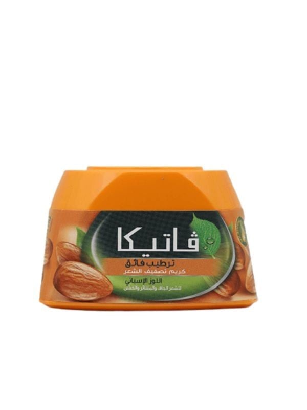 Styling Cream with Almond Extract for Dry Hair by Vatika 210ml