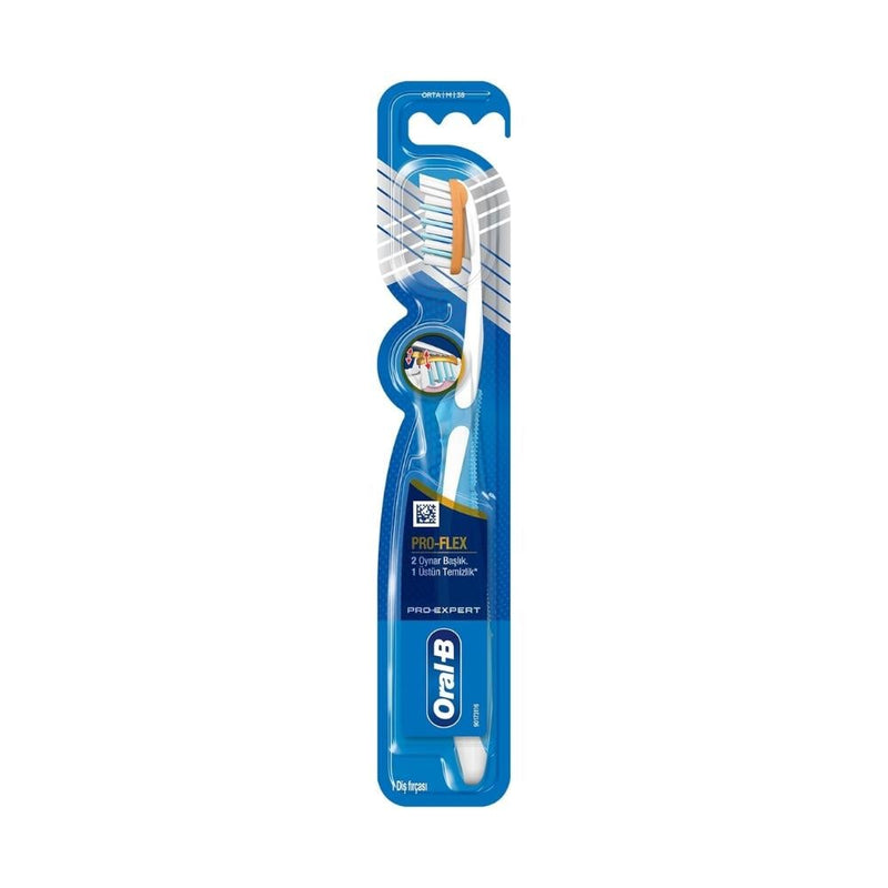 Oral-B Pro-Expert Clinic Pro-Flex Manual Toothbrush Medium Bristles