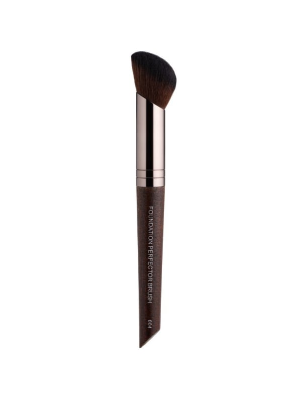 Bogenia Professional Foundation Brush BG200.004 Angled Synthetic Bristles