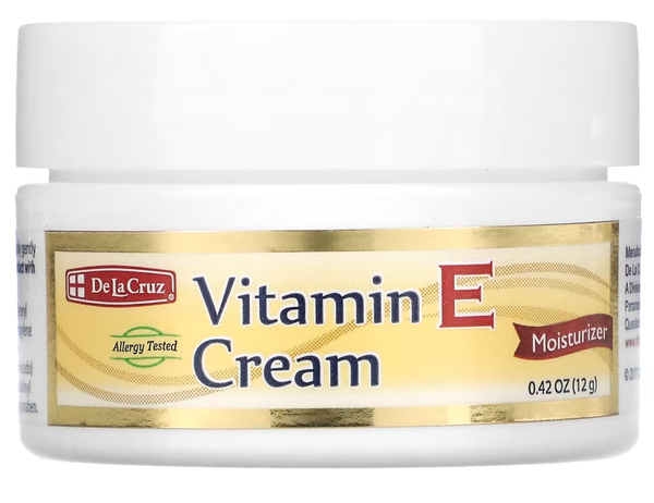 De La Cruz Vitamin E Cream Moisturizer Lightweight Formula 12 g