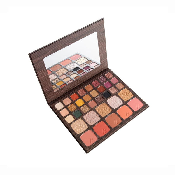 Akka Beauty Mophy Palette Eyeshadow Blush Highlighter AK018 Earthy Nude, Bronze and Metallic Shades