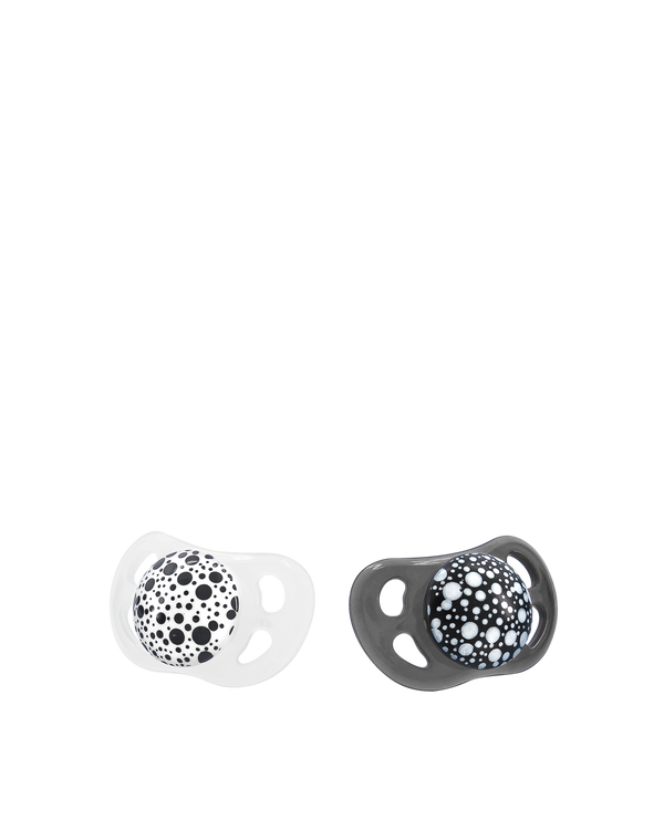 Twistshake Pacifiers Silicone Orthodontic Shape Black and White, 2 Pieces, 0-6 Months