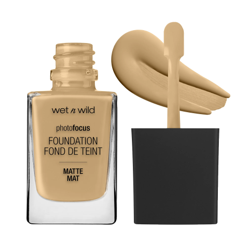 Wet n Wild Photo Focus Matte Foundation Medium to Full Coverage Golden Beige