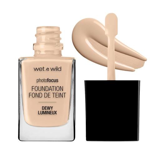Wet n Wild Photo Focus Dewy Foundation Medium Coverage Soft Ivory