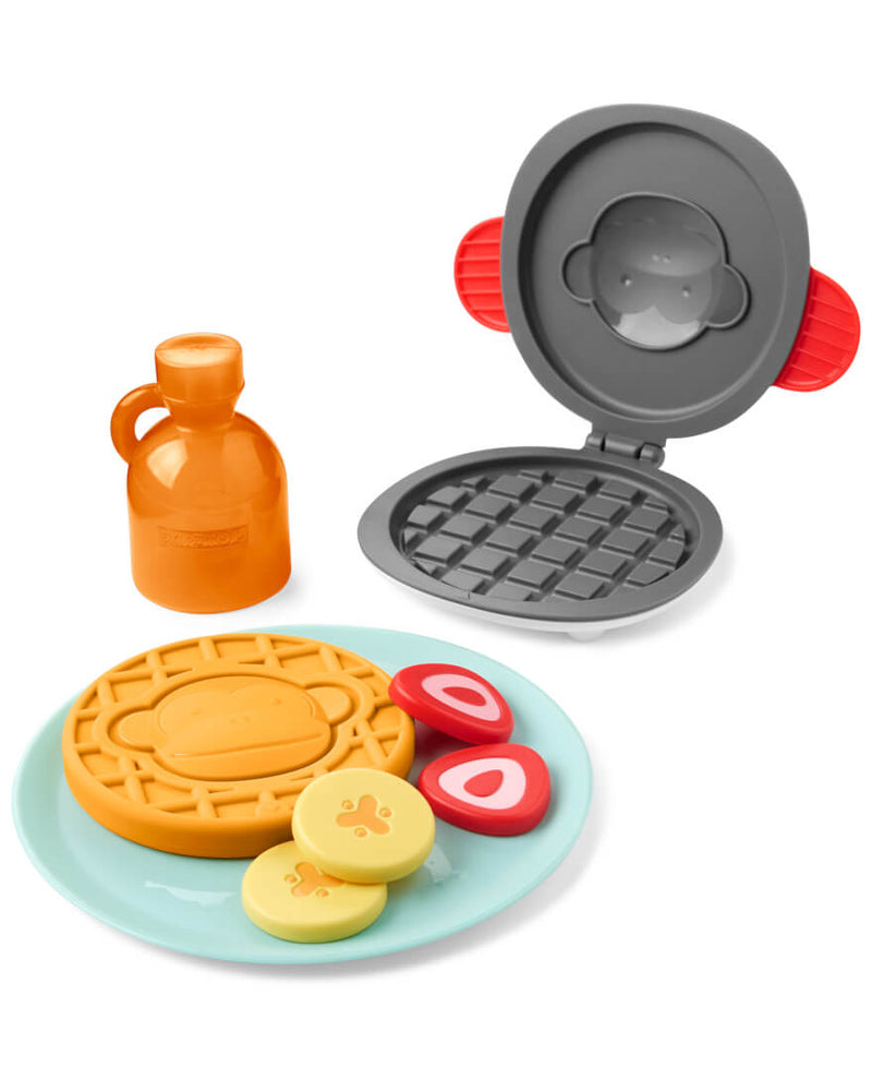 Skip Hop Zoo Waffle-Y Fun Pretend Play Set, Color-Change Waffle, 8 Pieces