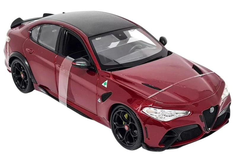 Bburago Alfa Romeo Giulia GTA 1:18 Scale Red Diecast Model Car