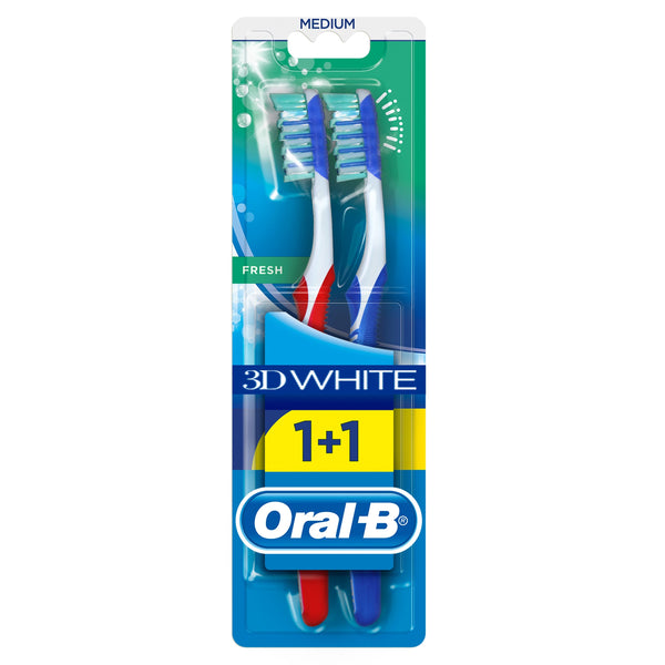 Oral-B 3D Fresh Manual Toothbrush Medium