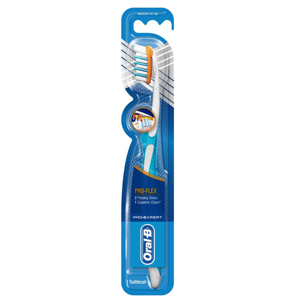 Oral-B Pro-Expert Pro-Flex Medium Manual Toothbrush, Flexing Head, CrissCross Bristles, 1 Piece