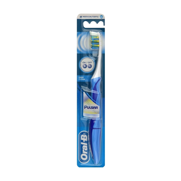 Oral-B Pro-Expert Pulser Medium Toothbrush