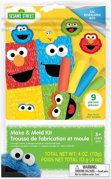 Sesame Street Make Mold Kit, 9 Pieces, Dough Colours and Cutters, Age 3+