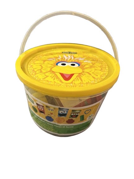 Sesame Street Mold Shape Bucket Play Dough Kit with Molds and Tools