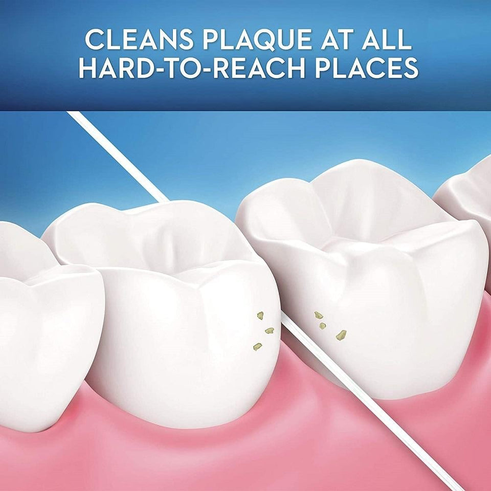 Oral-B Essential Dental Floss for Clean Teeth Mint Flavor 50ml