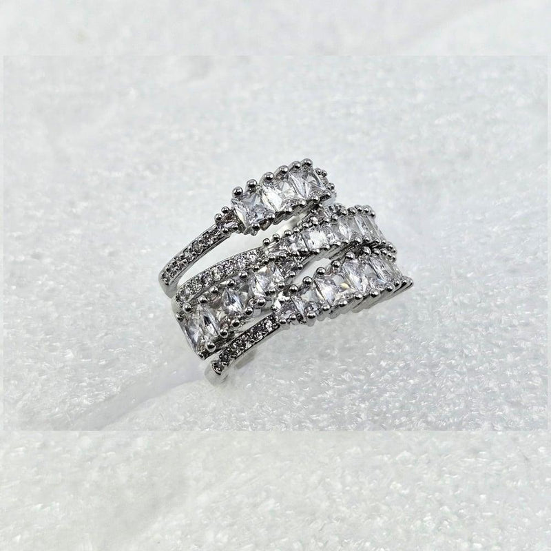 Best Silver Ring Elegant Feminine Design Modern Accessory 1718-014