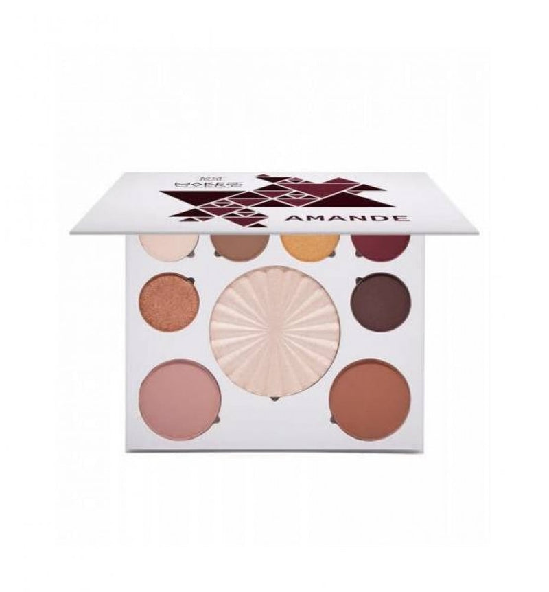 Make Over 22 Amand M3602 Highlighter and Eyeshadow Palette 9 Shades