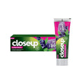 Toothpaste for Fresh Breath Berry Blast Closeup 75ml