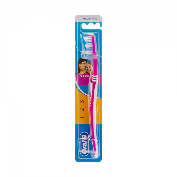 Best Toothbrush 2022 Manual Medium Bristles Oral-B Classic